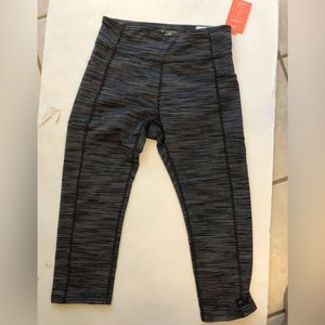 Capris leggings size large women’s active wear